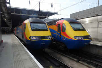 20140517 43055 The Sheffield Star and 43064 are at St Pancras.jpg (1120759 bytes)